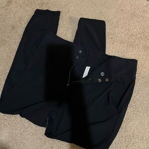 Black Lululemon straight leg pant